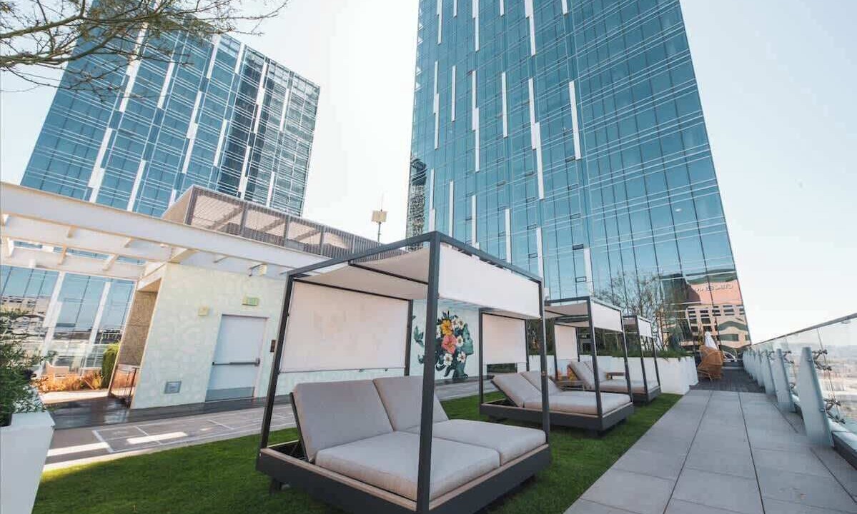 Photo of Patio Balcony in Financial District