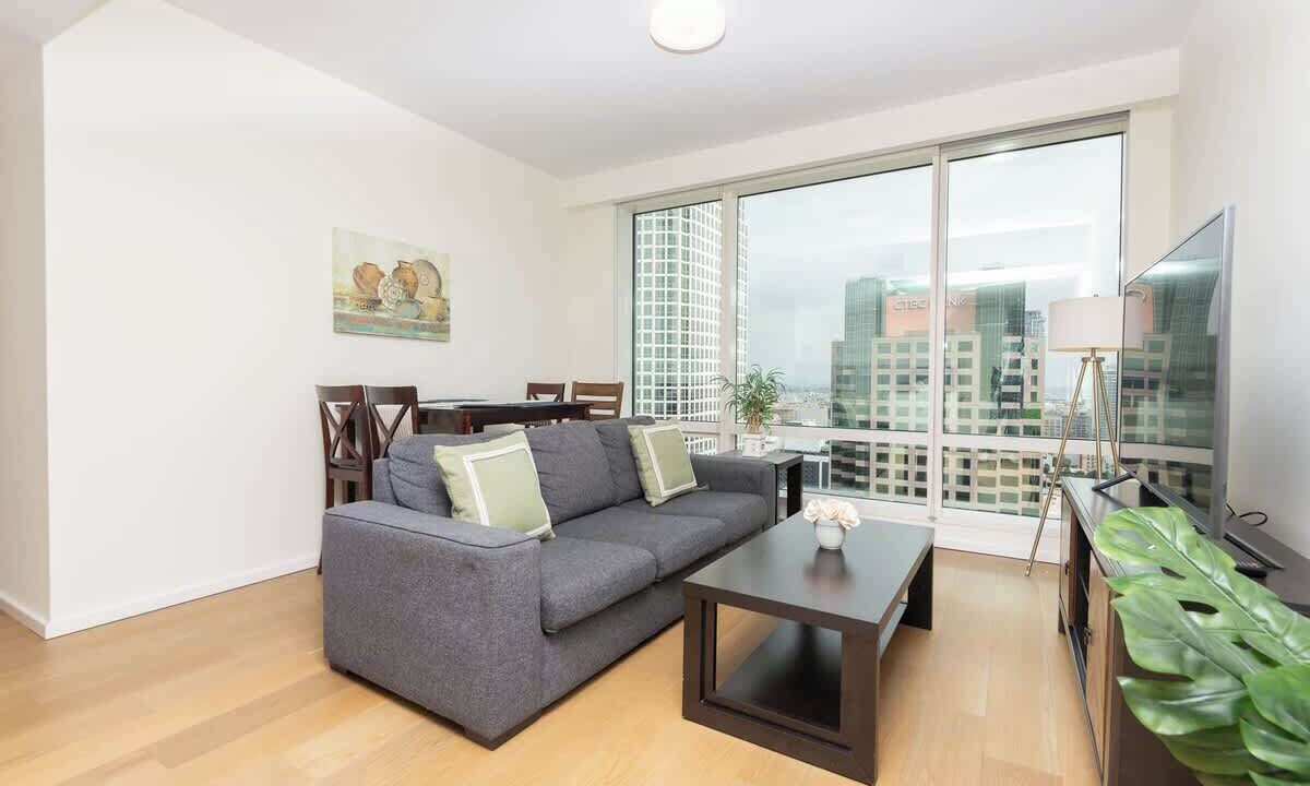 Photo of Livingroom in Financial District