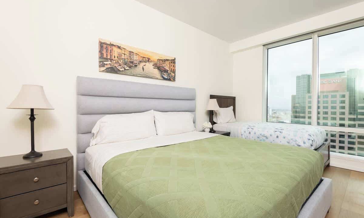 Photo of Bedroom in Financial District