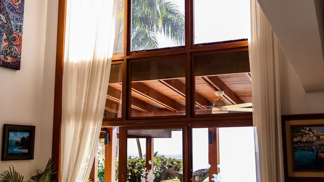 Photo of Livingroom in Puerto Bahia