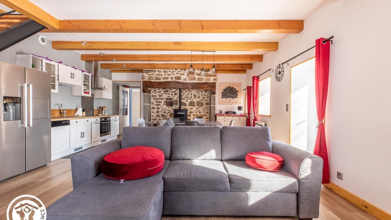 Photo of Livingroom in Labessette