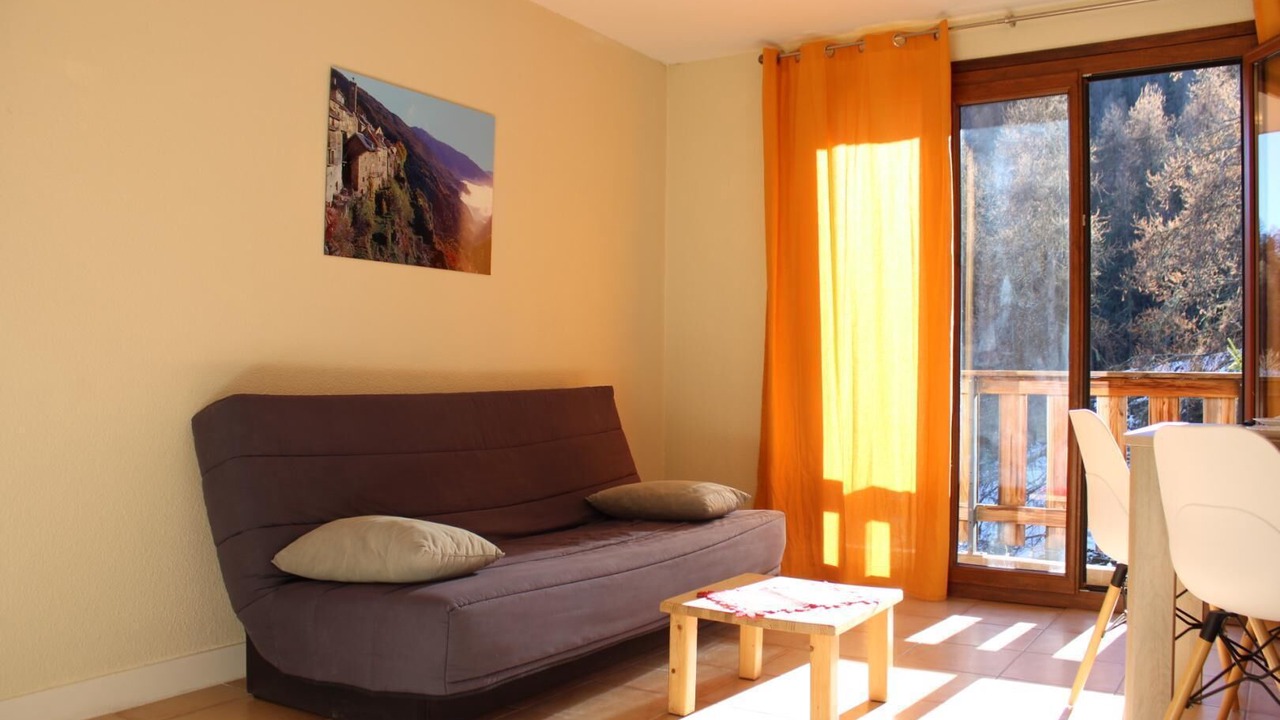 Photo of Livingroom in Roubion