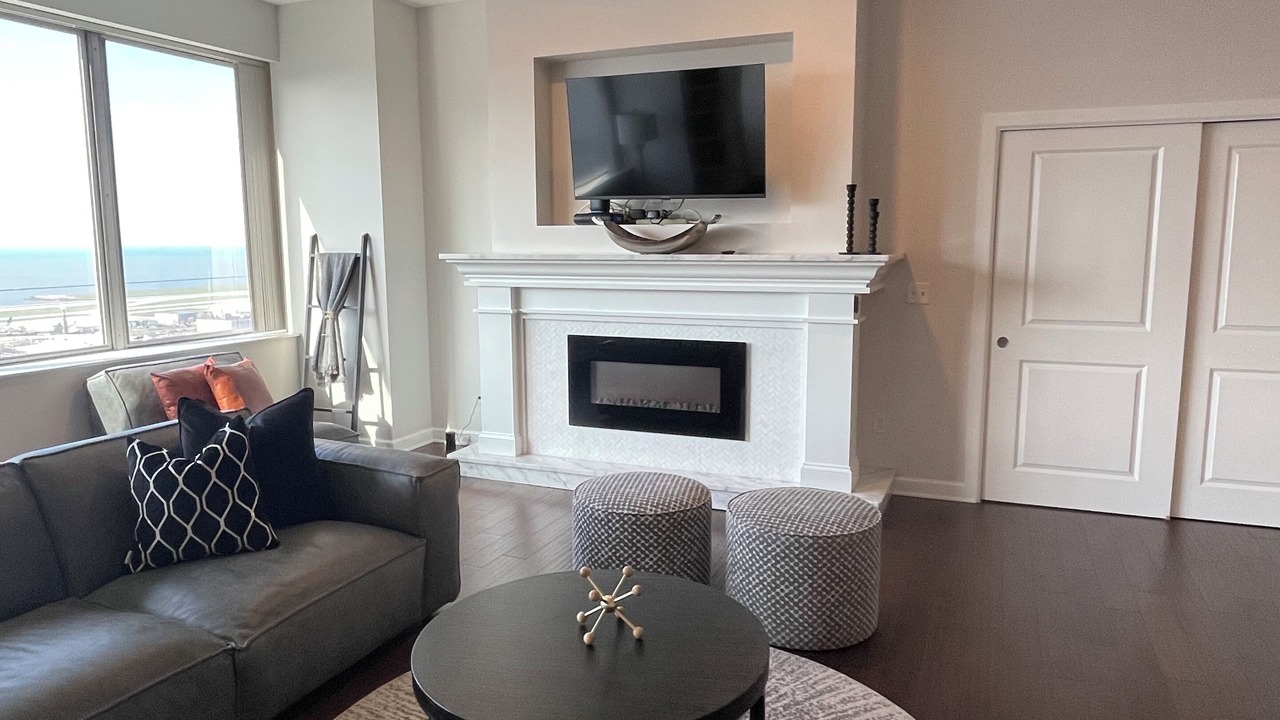 Photo of Livingroom in Downtown Cleveland