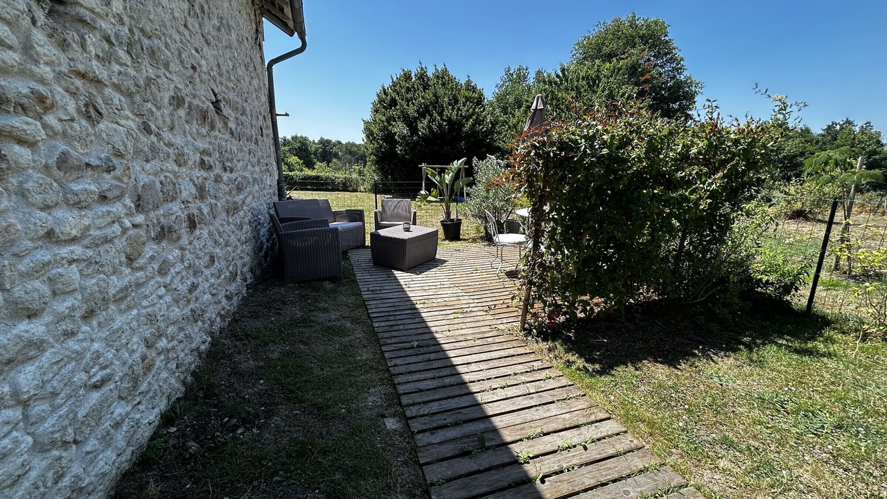 Photo of Patio Balcony in Tournon-Saint-Pierre