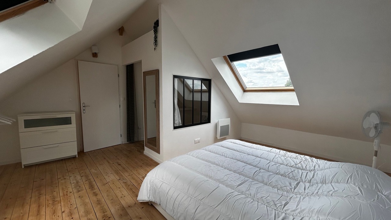 Photo of Bedroom in Senille