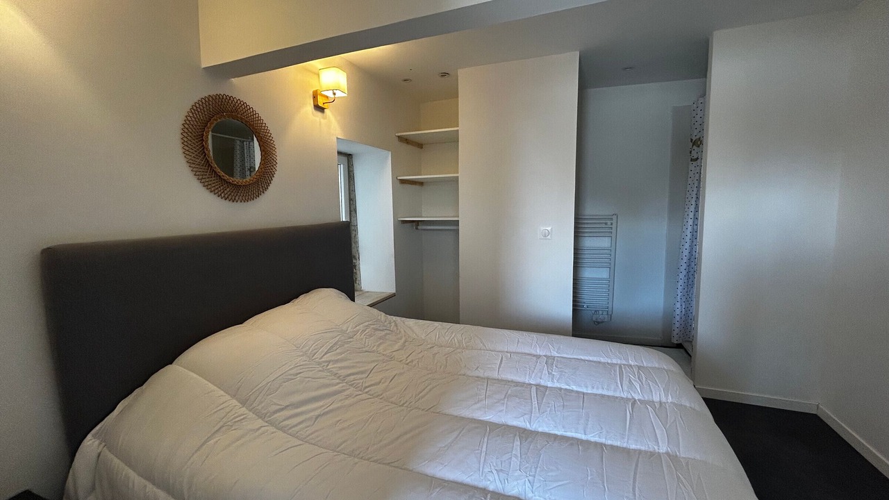 Photo of Bedroom in Senille
