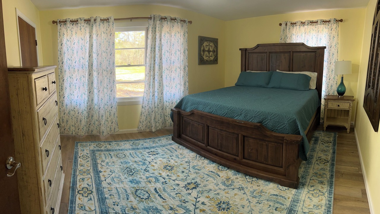 Photo of Bedroom in Hemphill