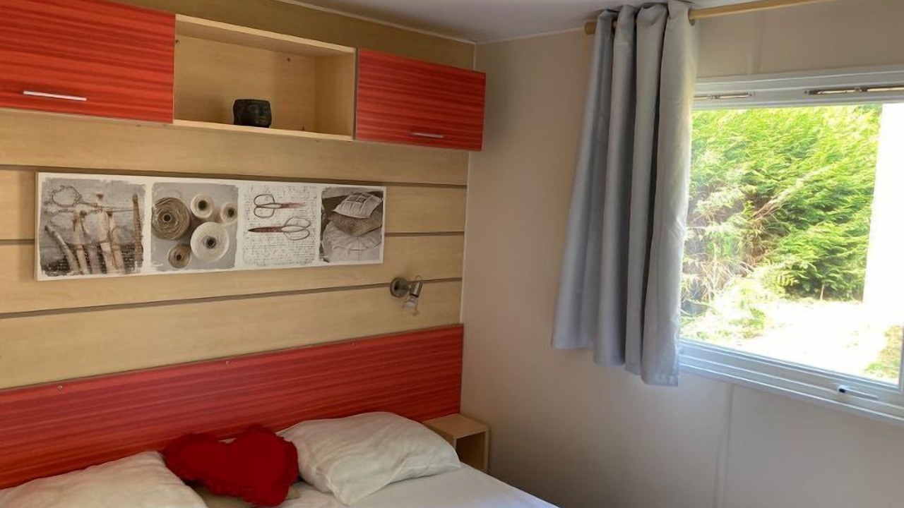 Photo of Bedroom in Saint-Cheron