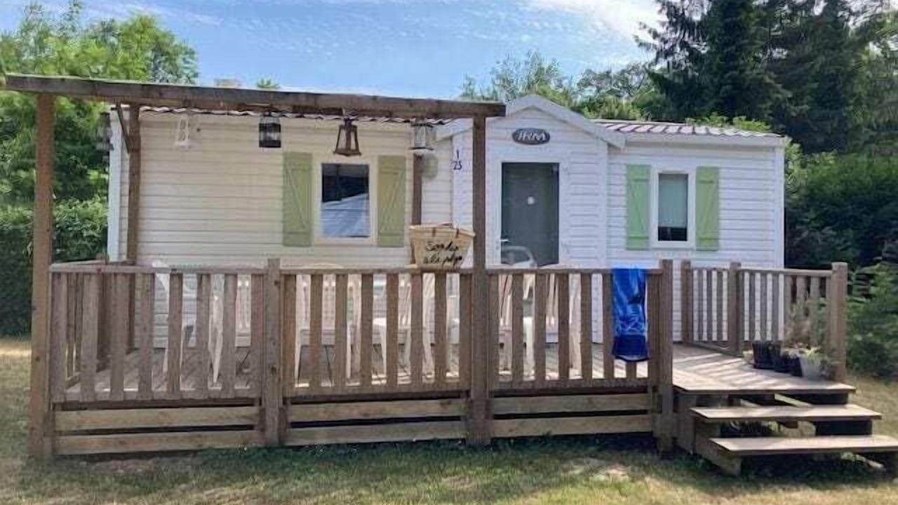 Photo of Outdoor in Saint-Cheron
