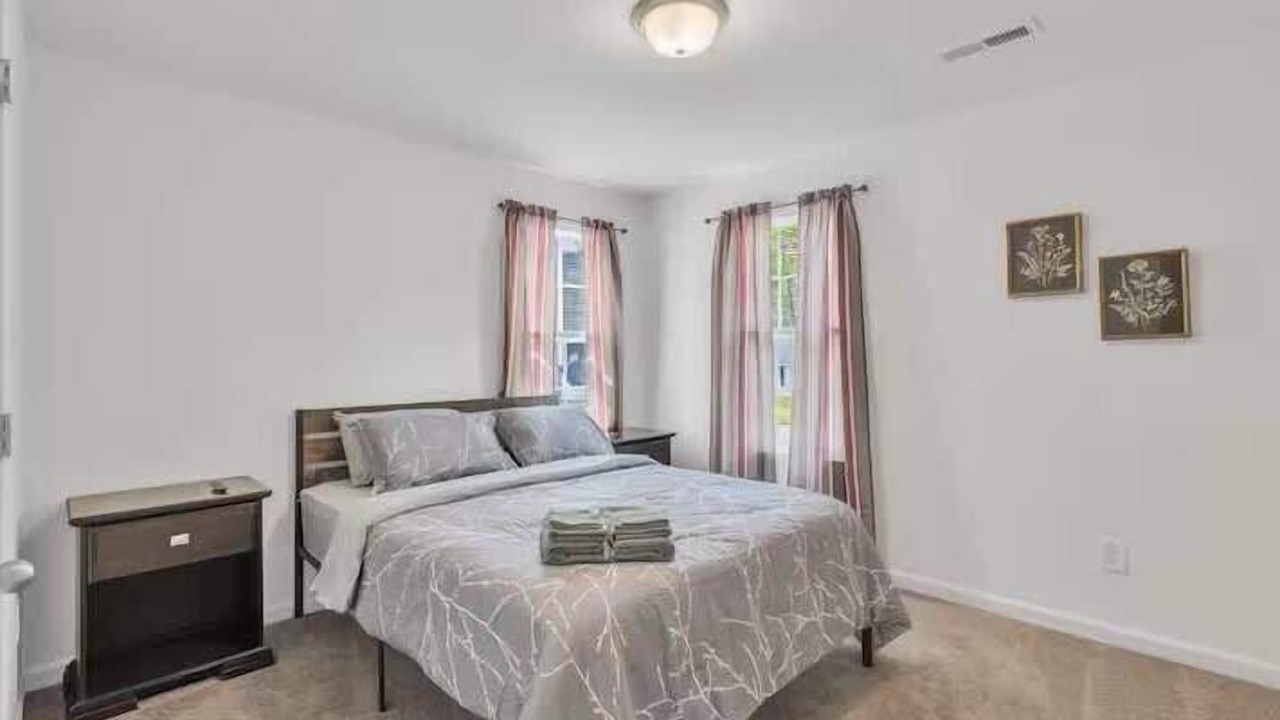 Photo of Bedroom in Greensboro