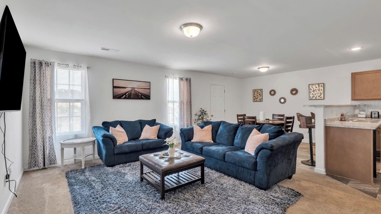 Photo of Livingroom in Greensboro