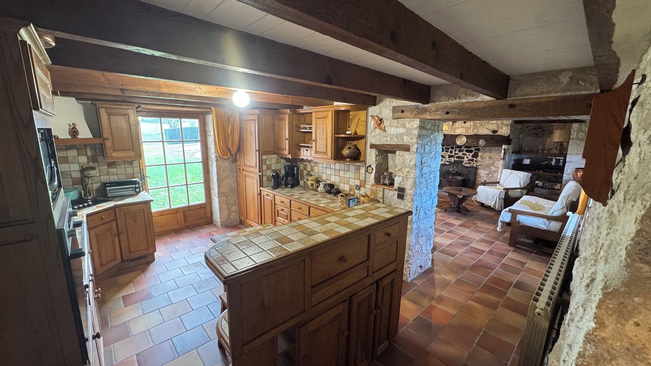 Photo of Kitchen in Montaigu-de-Quercy