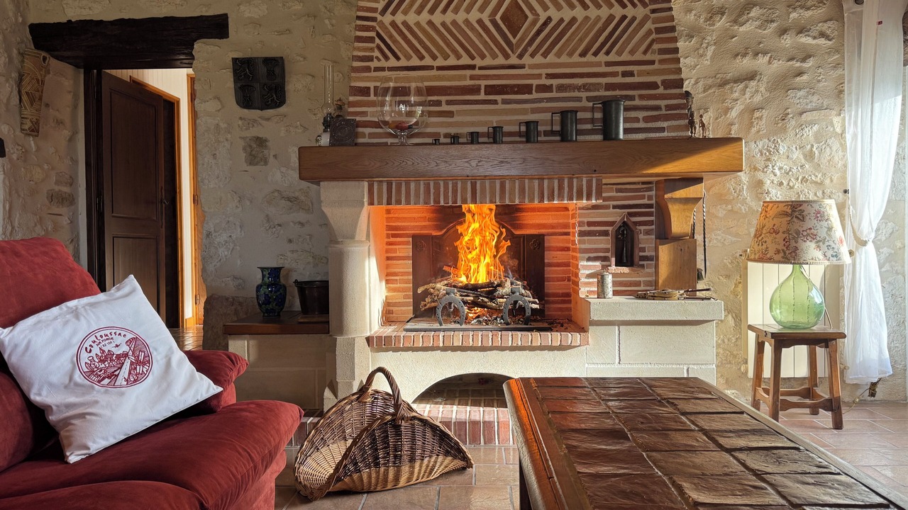 Photo of Livingroom in Montaigu-de-Quercy