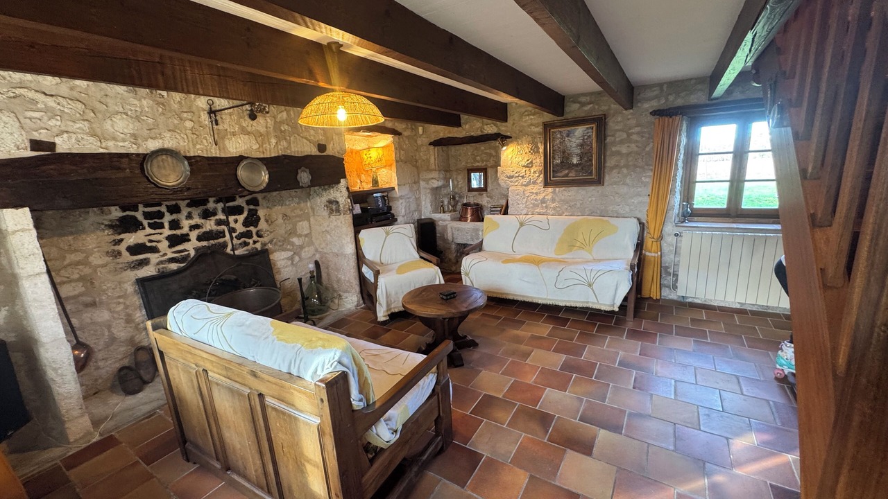 Photo of Livingroom in Montaigu-de-Quercy