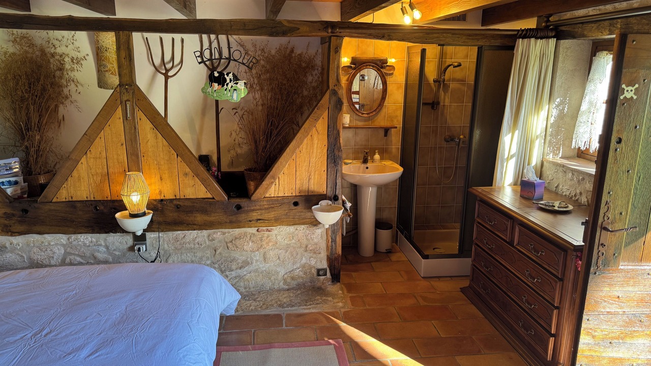 Photo of Bedroom in Montaigu-de-Quercy