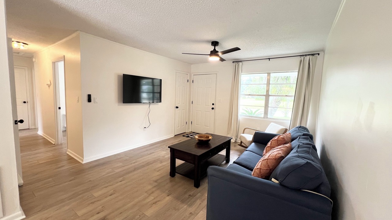 Photo of Livingroom in Hastings