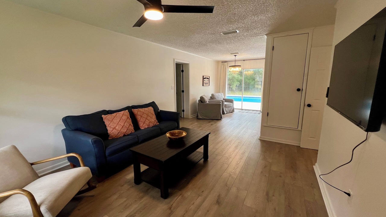 Photo of Livingroom in Hastings