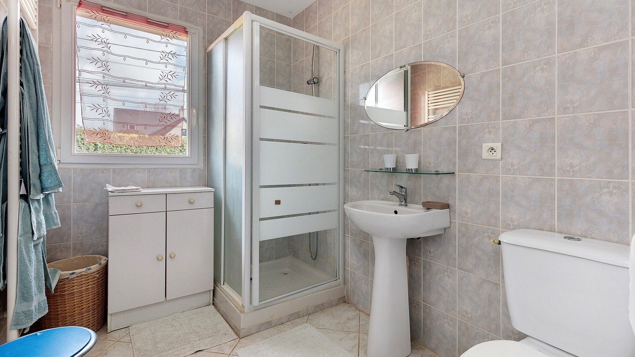 Photo of Bathroom in Saint-Molf