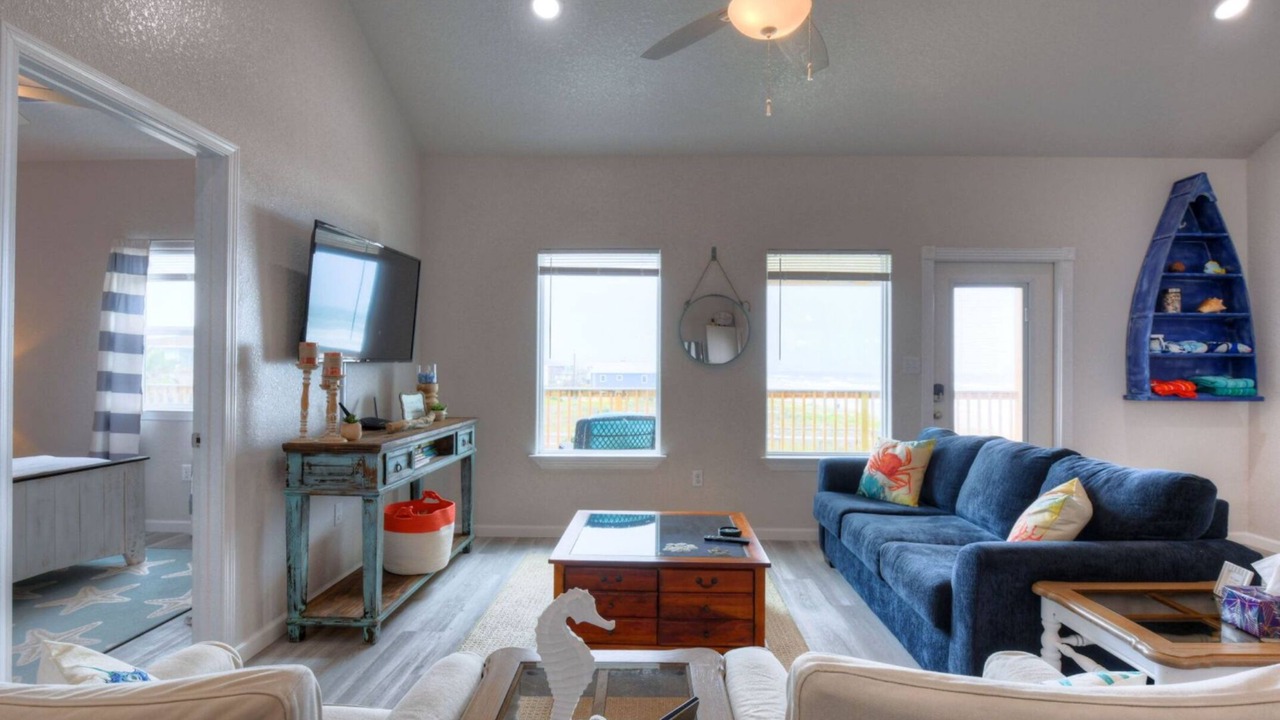 Photo of Livingroom in Surfside Beach