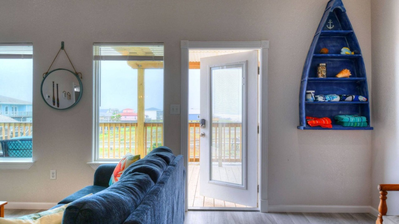 Photo of Livingroom in Surfside Beach