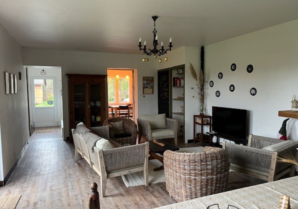 Photo of Livingroom in Le Temple-sur-Lot