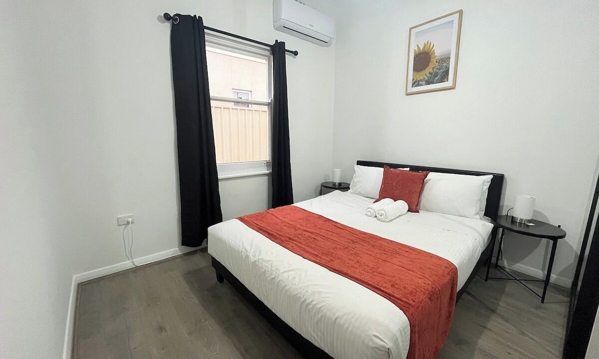 Photo of Bedroom in Greenacres