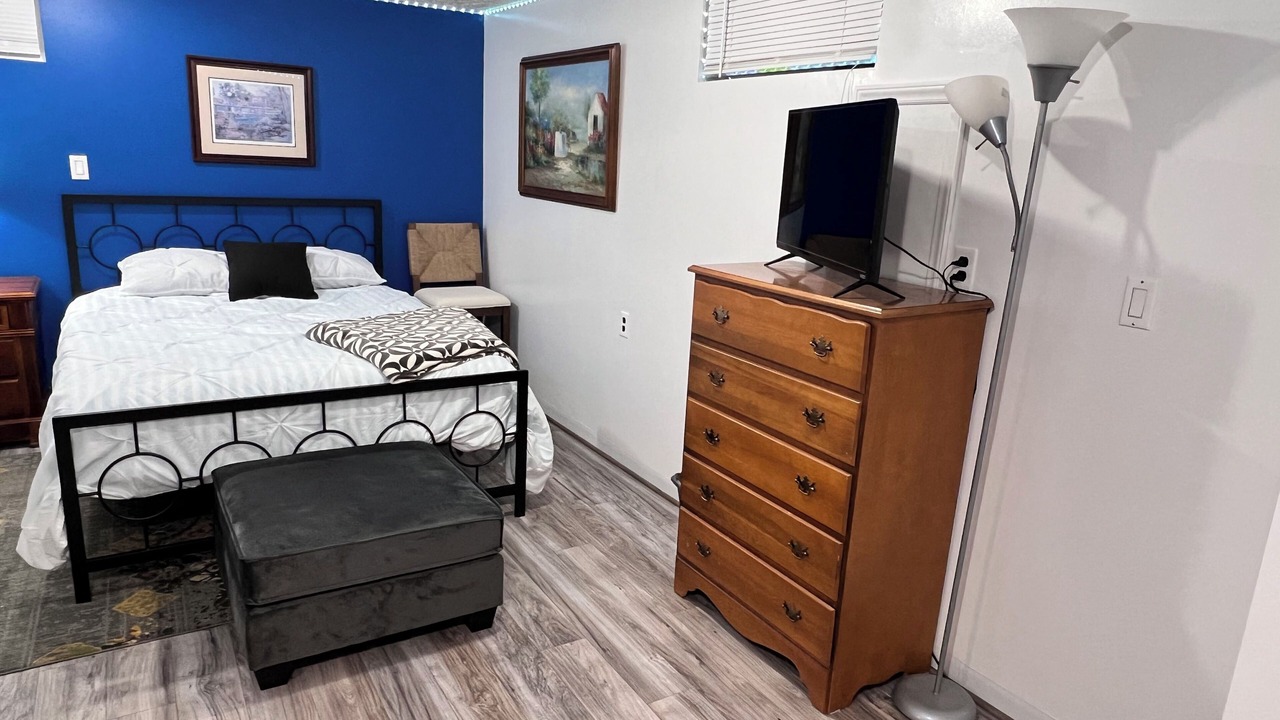 Photo of Bedroom in Cave Spring