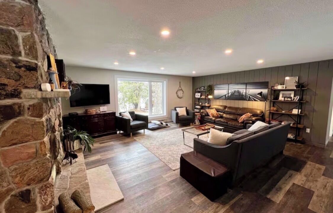 Photo of Livingroom in Oro-Medonte