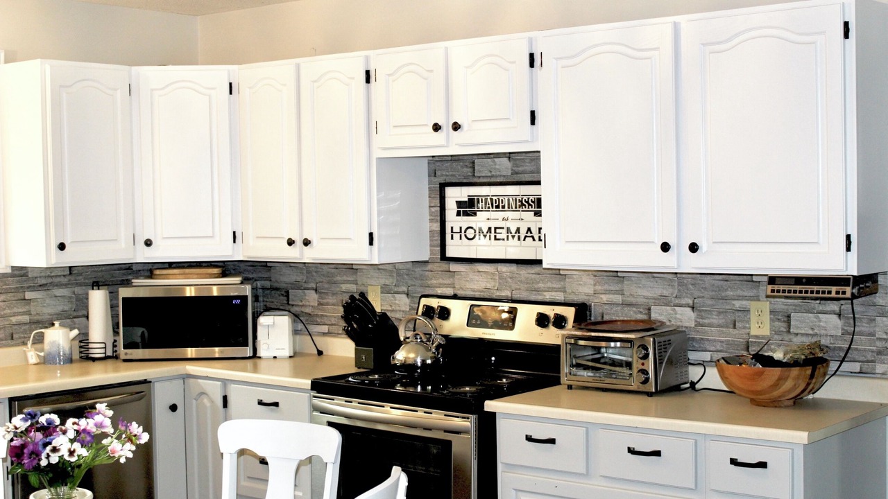 Photo of Kitchen in Oro-Medonte