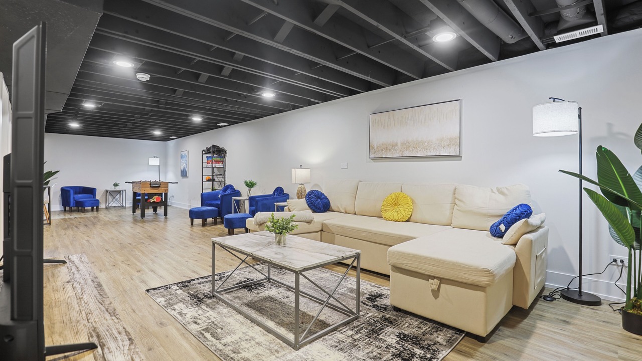 Photo of Livingroom in Arlington Heights
