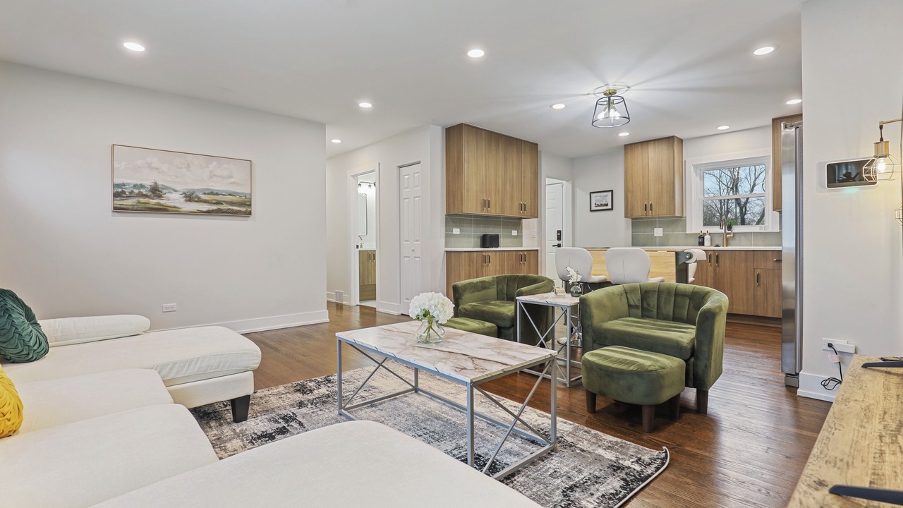 Photo of Livingroom in Arlington Heights