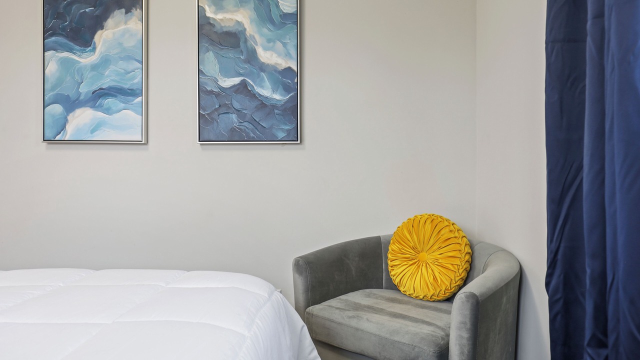 Photo of Bedroom in Arlington Heights
