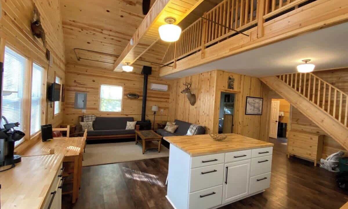 Photo of Livingroom in Longville
