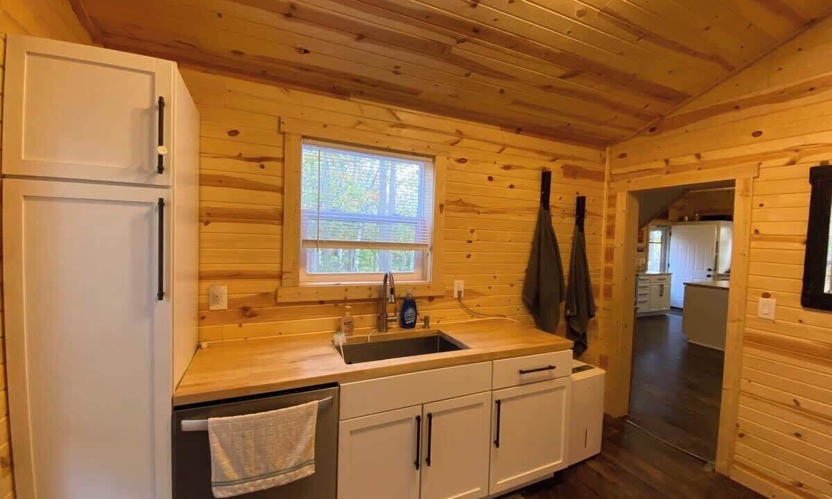 Photo of Kitchen in Longville
