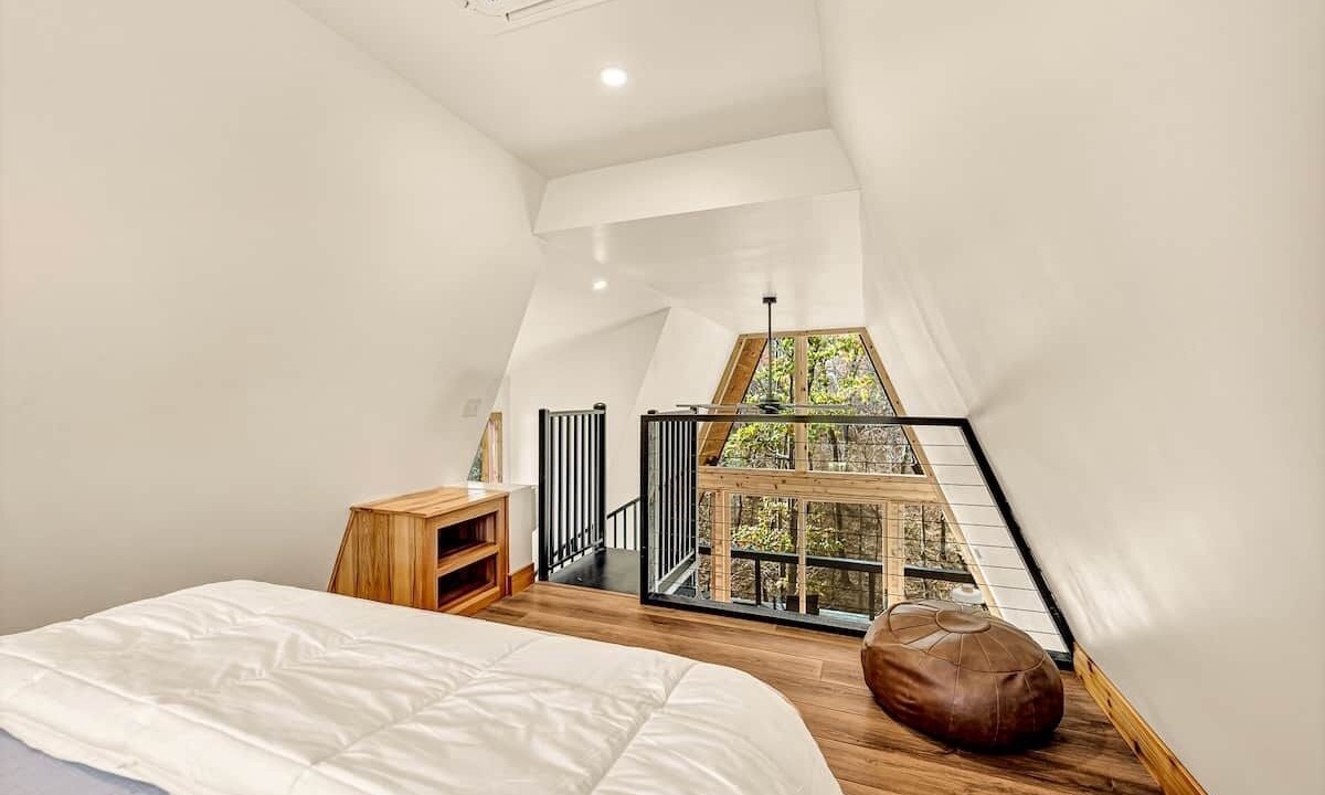 Photo of Bedroom in Rogers