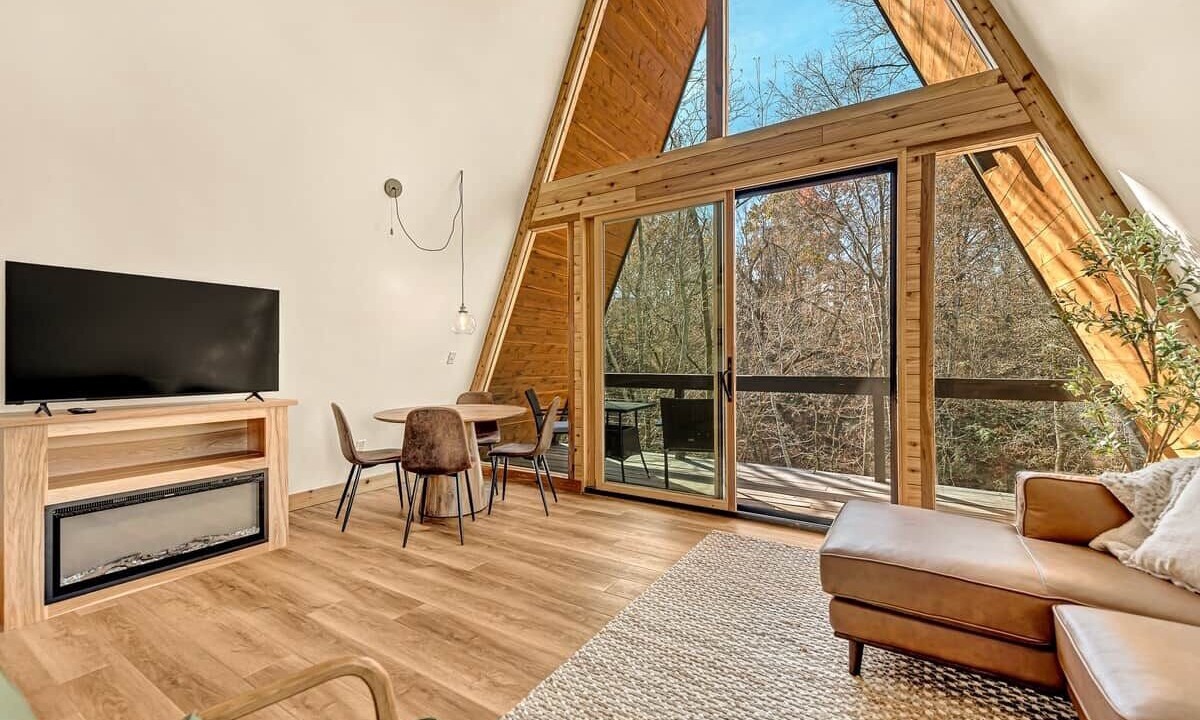 Photo of Livingroom in Rogers