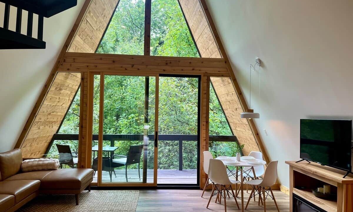 Photo of Livingroom in Rogers