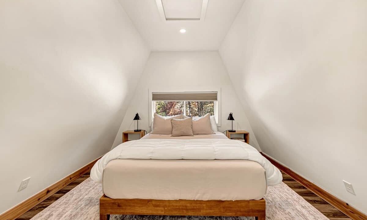 Photo of Bedroom in Rogers