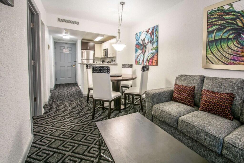 Photo of Livingroom in Surfside