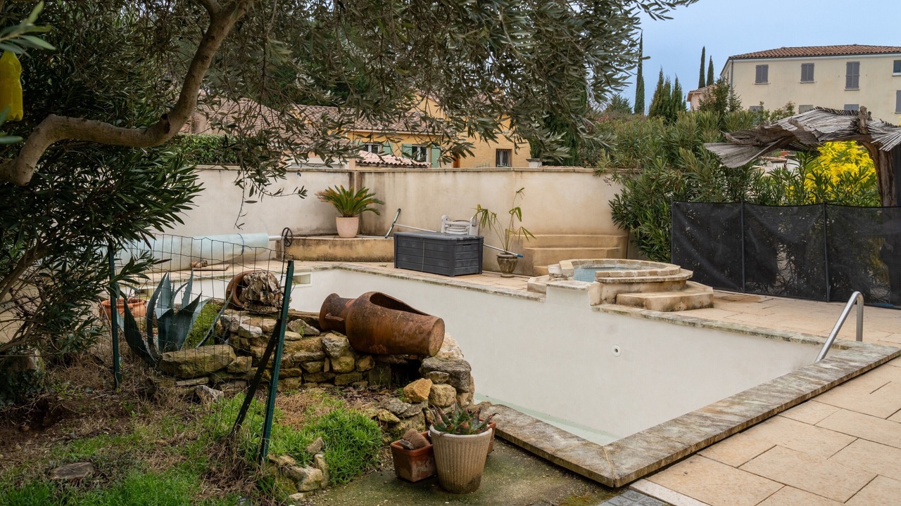 Photo of Outdoor in Loriol-du-Comtat