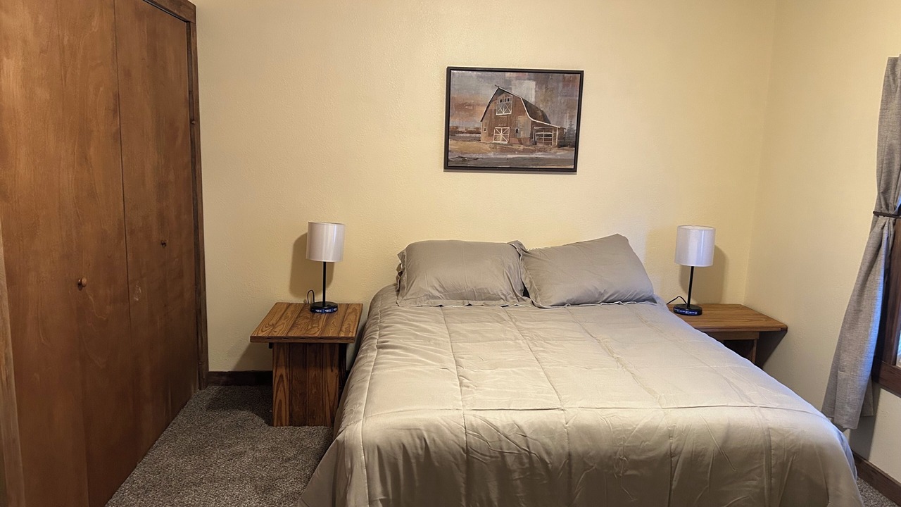 Photo of Bedroom in Shelby