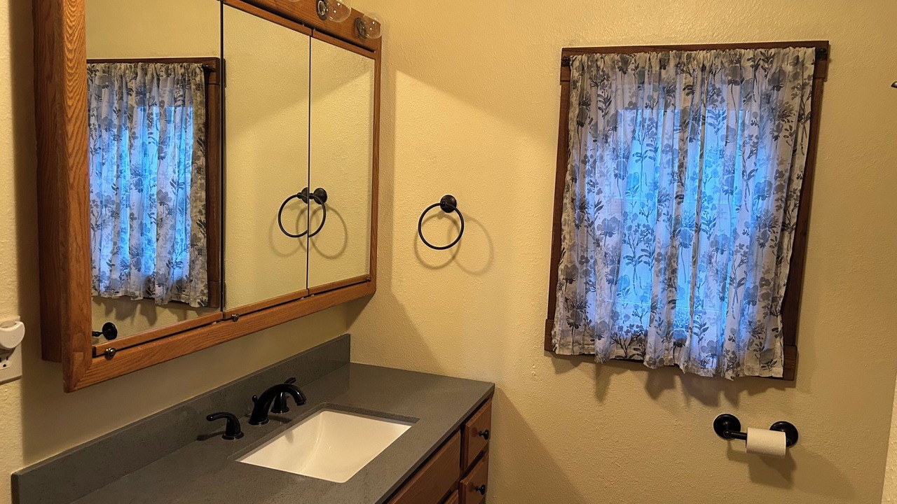 Photo of Bathroom in Shelby