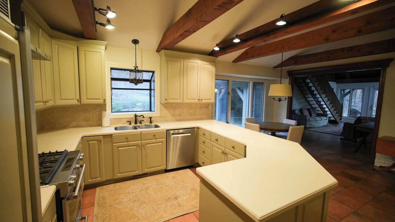 Photo of Kitchen in Brownsboro