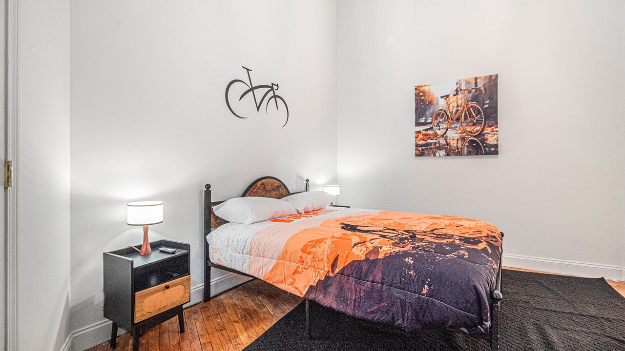 Photo of Bedroom in Detroit