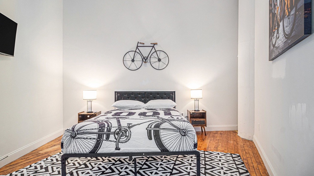 Photo of Bedroom in Detroit