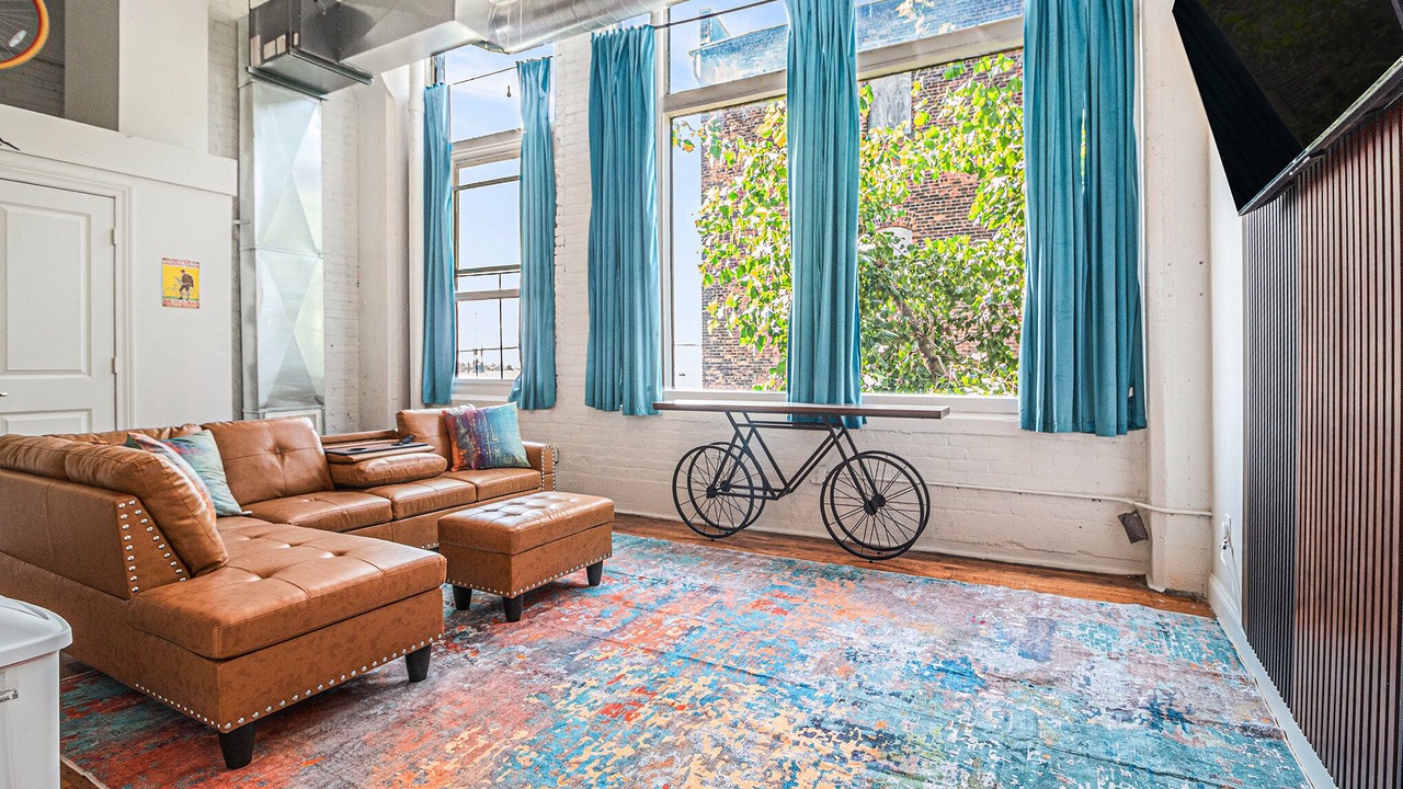 Photo of Livingroom in Detroit