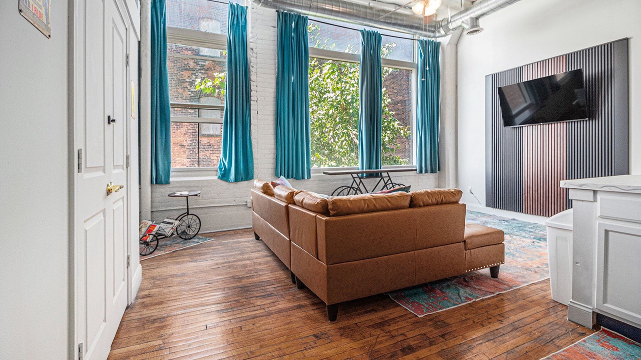 Photo of Livingroom in Detroit