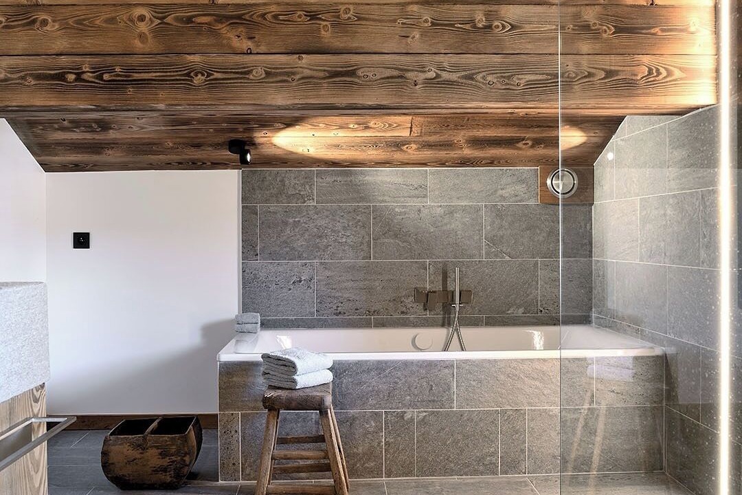 Photo of Bathroom in Saint-Etienne-de-Tinee