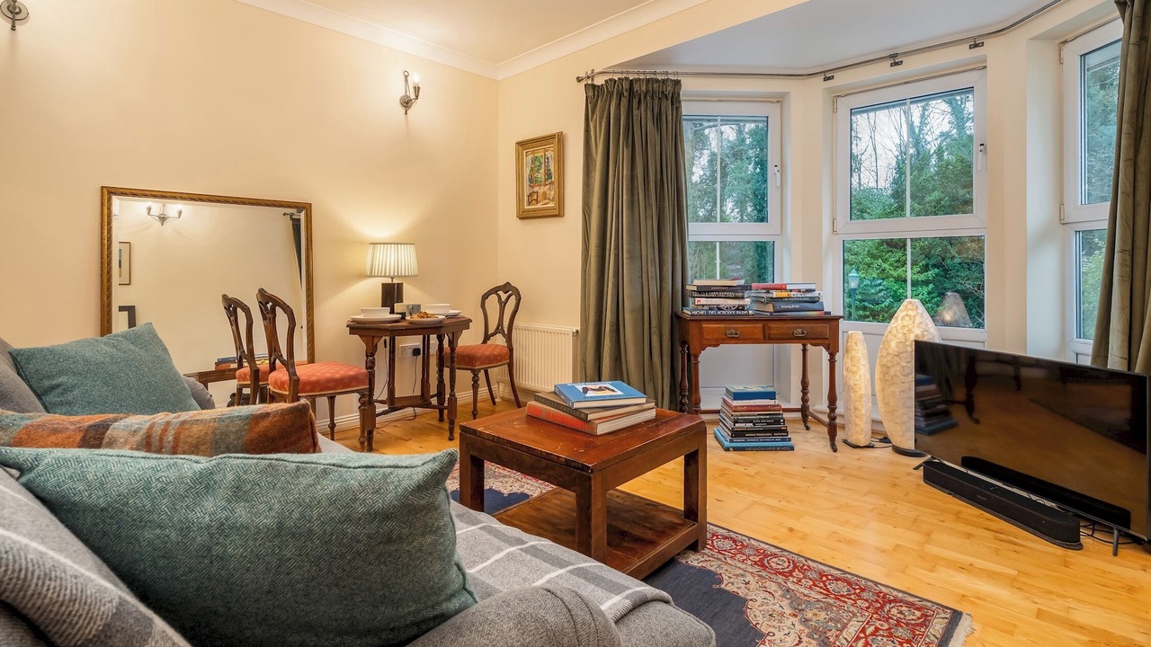 Photo of Livingroom in Berkhamsted