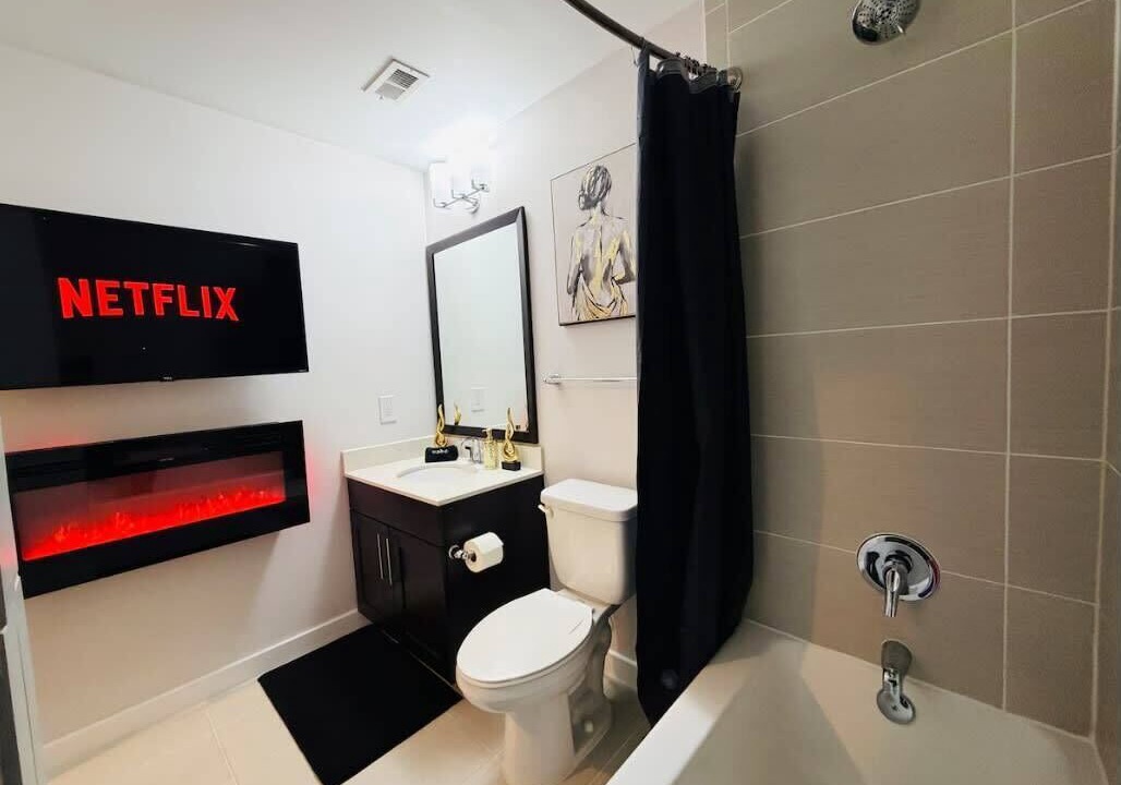Photo of Bathroom in North Buckhead
